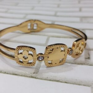 a0148 gold tone floral motif crystal bracelet for women